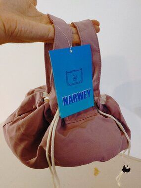 Narwey pink cloth drawstring makeup travel bag (brand new!)
